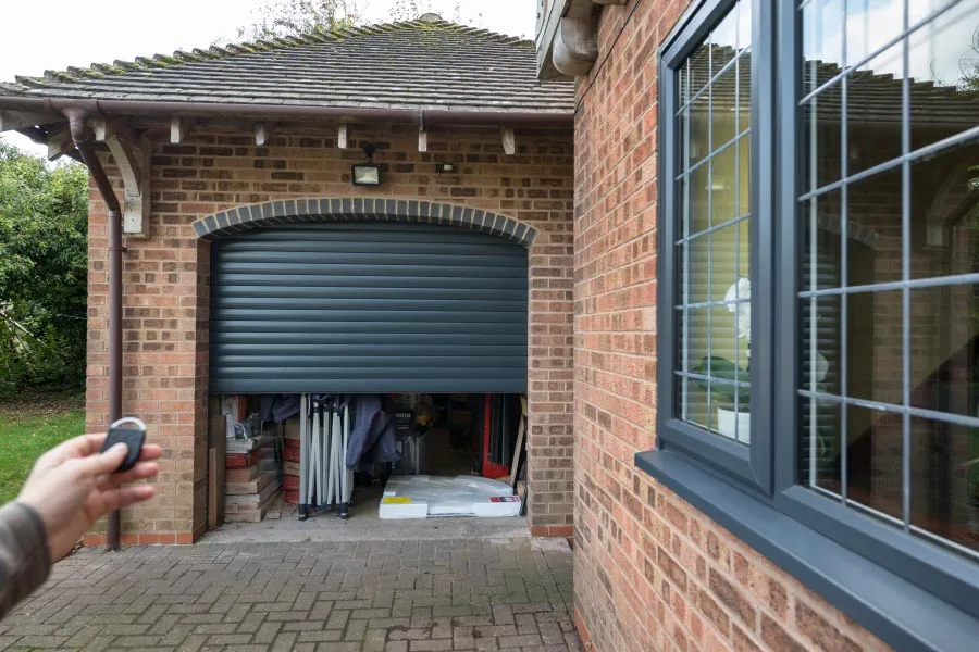 roller shutters leeds